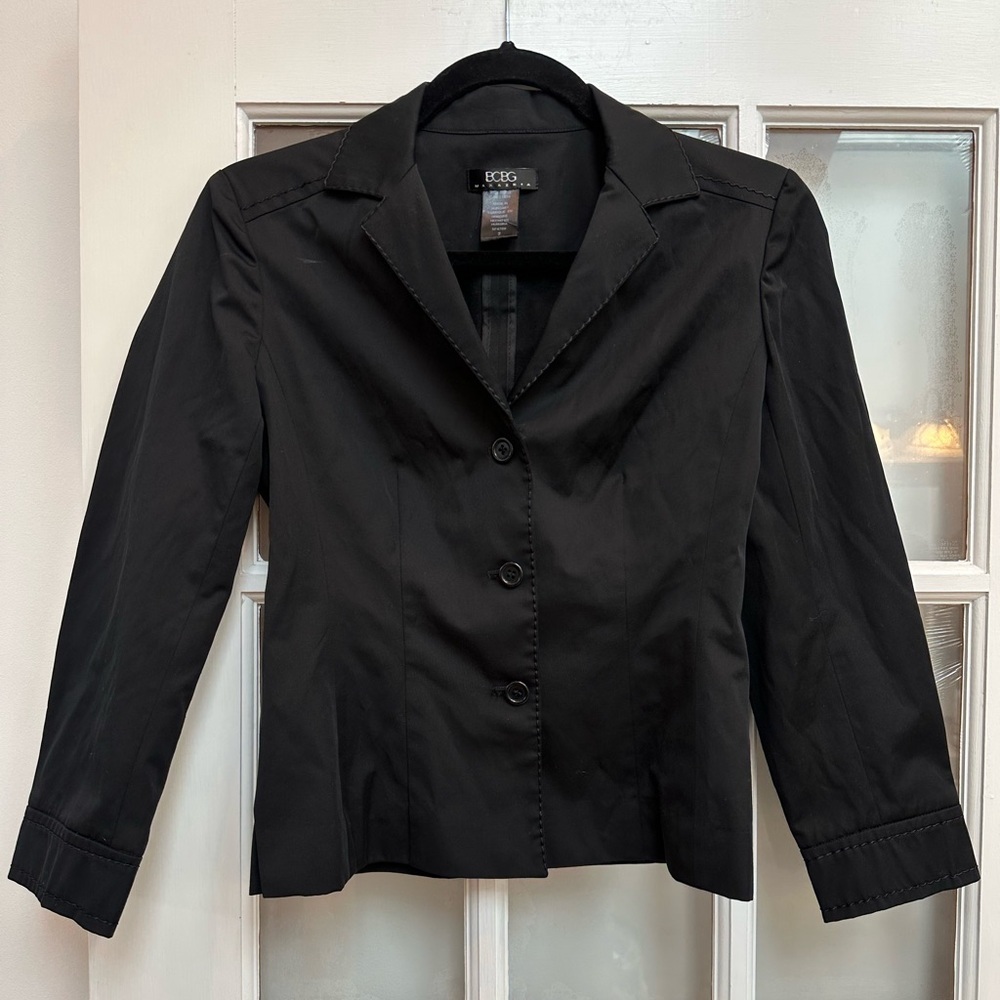 Vintage BCBGMAXAZRIA Y2K Classic Timeless Lightweight Black Blazer Jacket Size 2